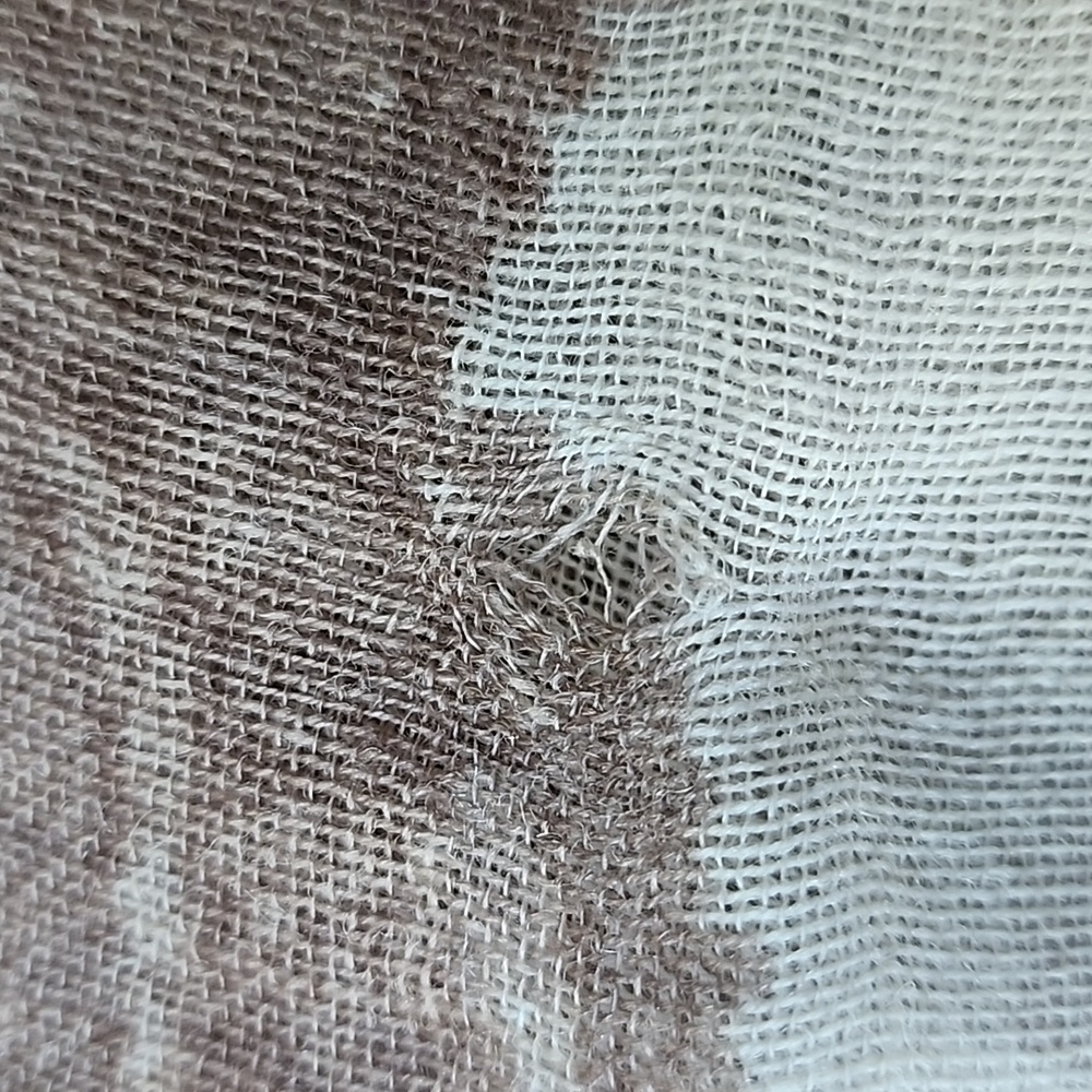 Scarf - Picture 5 of 11